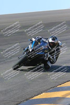 media/Nov-12-2023-SoCal Trackdays (Sun) [[5d1fba4e7d]]/Bowl (930am)/